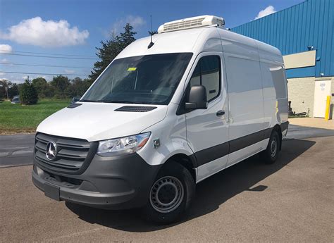 MERCEDES BENZ SPRINTER 2500 Reefer Vans For Sale