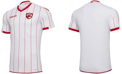 Novas Camisas Do Dinamo Bucareste Macron Mantos Do Futebol