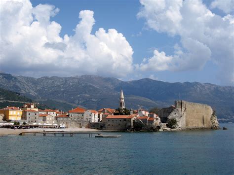 THE OLD TOWN OF BUDVA - Living in Montenegro :)