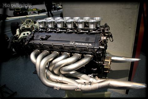 V12 Engine | 1991 honda v12 f1 engine 3498 cc 700ps 13000 rpm V12 ...