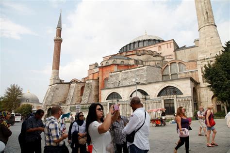 Istanbul Topkapı Palace Harem Basilica Cistern Hagia Sophia GetYourGuide