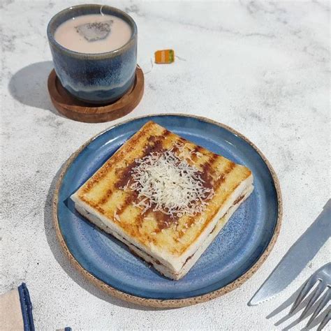 Resep Roti Bakar Cokelat Kacang Keju Sederhana Rumahan Di Yummy App