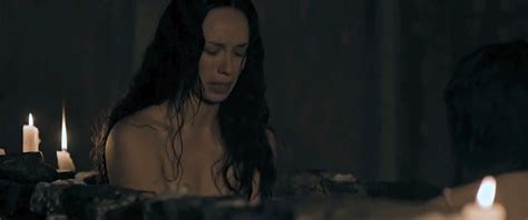 Nude Video Celebs Phoebe Walker Nude Elora Espano Nude Seklusyon