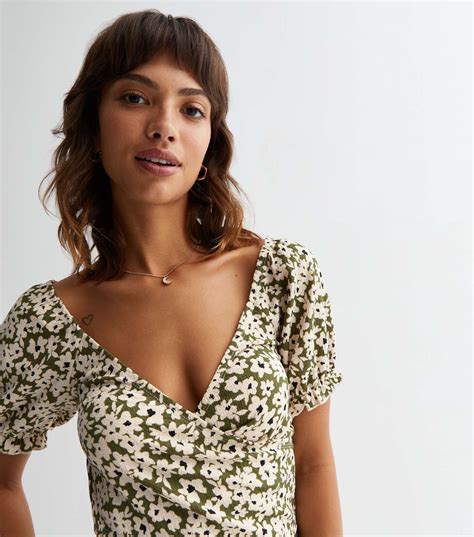 Khaki Floral Cross Over Crop Top New Look