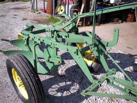 John Deere Bottom Hydraulic Pull Plow For Sale