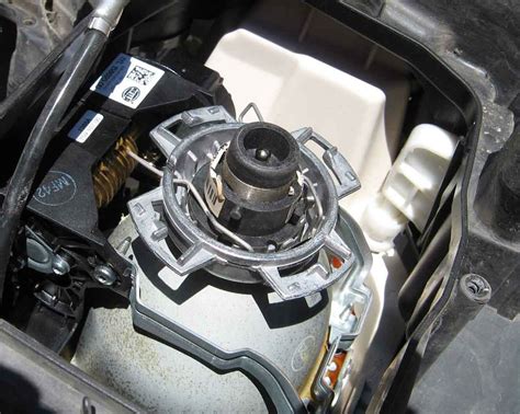 Лампа ближнего света Opel Astra H: особенности замены осветительных ...