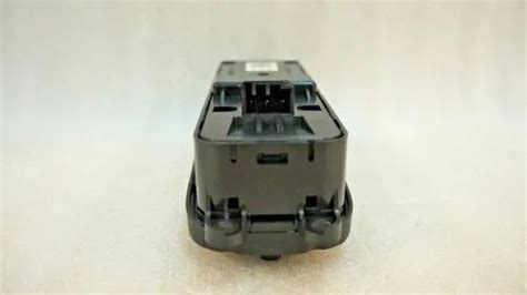 Volvo S T Front Right Power Window Control Switch