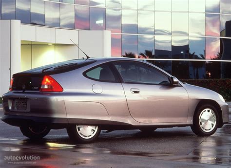 HONDA Insight Specs, Performance & Photos - 1999, 2000, 2001, 2002 ...