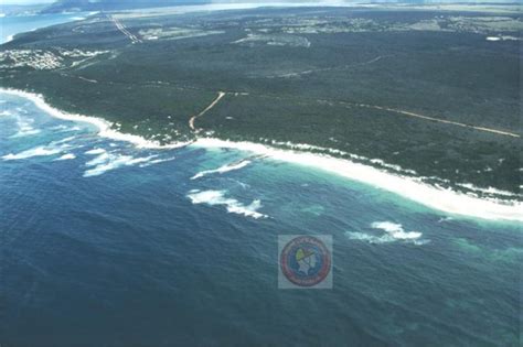 Hopetoun - Beach in Hopetoun Ravensthorpe WA - SLS Beachsafe