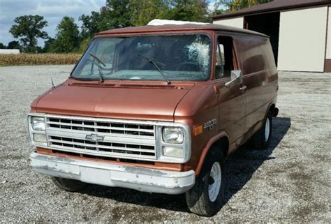 1986 Chevrolet G10 G20 G30 Short Van Manual Floor Shift For Sale Photos Technical