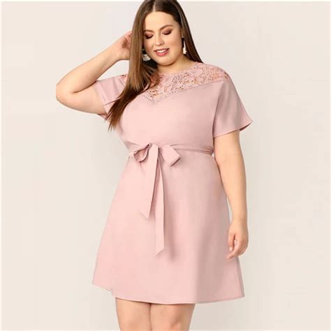 Shein Plus Size Pink Guipure Lace Yoke Belted Dress Women Summer Elegant Contrast Lace Workwear