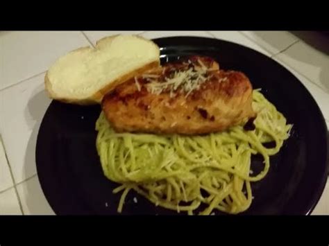 Green Spaghetti And Chicken Youtube