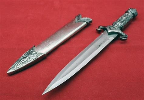 Vintage India Persian Dagger With Scabbard 2017042221