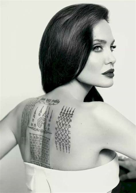 Estos son los significados de los enigmáticos tatuajes de Angelina