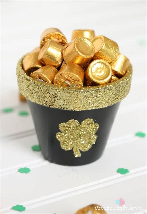 St. Patrick's Day Pot of Gold Tutorial - The 36th AVENUE