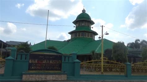 Masjid Al Mustofa Kota Pinang Bangunan Kuno Bagian Dari Istana Bahran