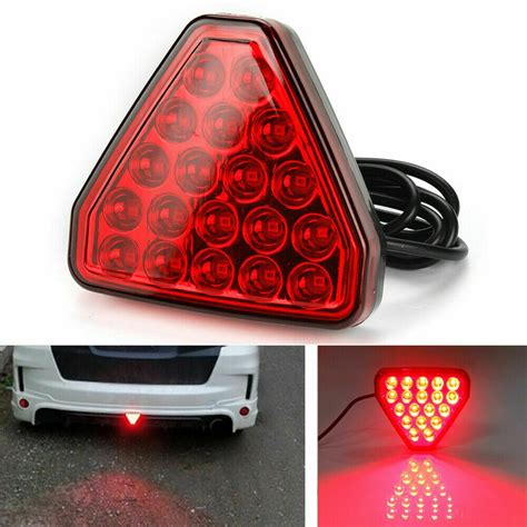 汽車 Led 燈通用 F1 風格三角紅色 Led 第三後保險槓尾部擋擋頻閃燈 用於中心剎車燈剎車燈 蝦皮購物