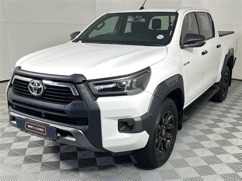 Toyota HIlux 2 8 GD 6 RB Legend Double Cab Auto For Sale R 637 900