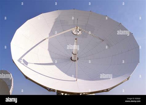 A large Satellite dish Stock Photo - Alamy