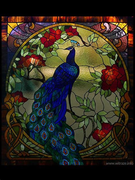 Witraż secesyjny z motywem pawia Glass painting Stained glass art