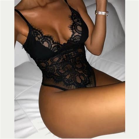 Femmes Sexy Body Dentelle Combinaison Sangle Réglable Halter Lingerie Vêtements De Nuit