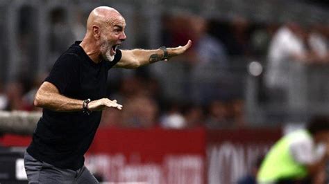 Calabria Kritik Tim Usai AC Milan Kalah Vs PSG Stefano Pioli Tak