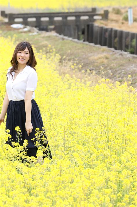 Rina Fujisaki 藤崎里菜 写真集 電子版だけの特典カットつき！ 「blossom」 Set02 Everiaclub