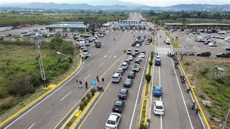 After years, private vehicles start crossing Colombia-Venezuela border again - TODAY