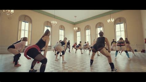 GERI HOOPS First Time In Finland Tinze Twerk Studio Twerk Class Day