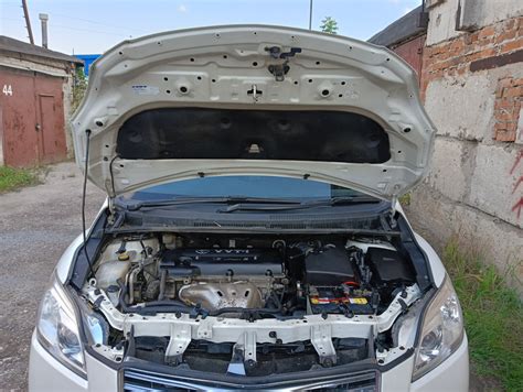 13. Мойка подкапотки. Замена лампы габаритов. — Toyota Mark X ZiO, 2,4 ...