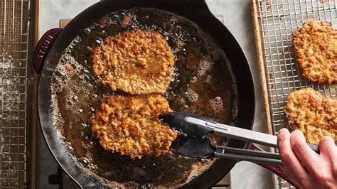 Alton Brown Chicken Fried Steak Recipe: Easy Making Method - Chicken ...