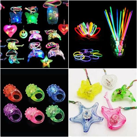 Kit 50 Itens Festa Balada Neon Led 10 Anel Pisca 10 Colar Pisca 30