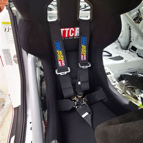 SW Motorsports Magnum 6 Point Harness FIA Approved BRSCC City Car Cup