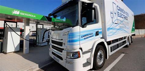 ANFAC pide ayudas para la electrificación del transporte por carretera