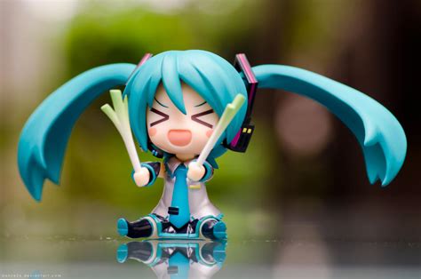 nendoroid miku 2.0 3 by danzE26 on DeviantArt