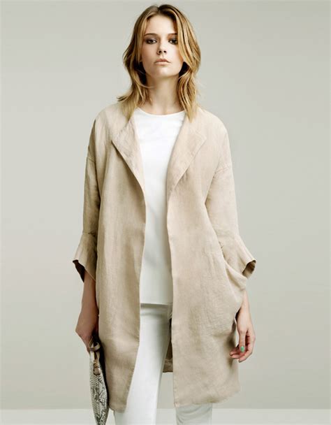 Zara Women's Wear May 2011 Look Book