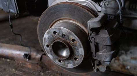 Identifying Common Symptoms Of Brake Caliper Failure Expert Guide Rx