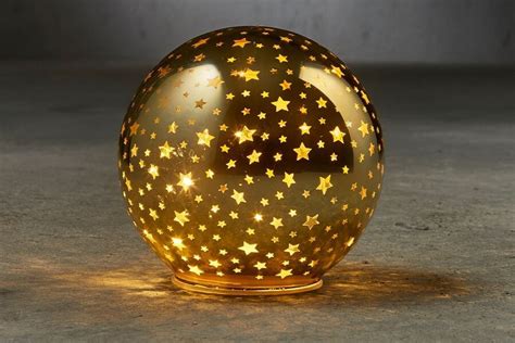 Dekokugel Aus Glas Gold Von Luca Lighting Dekokugel Aus Glas Mit Led