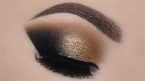 Golden Eye Makeup Tutorial For Hooded Eyes Glamorous Easy Gold Smokey