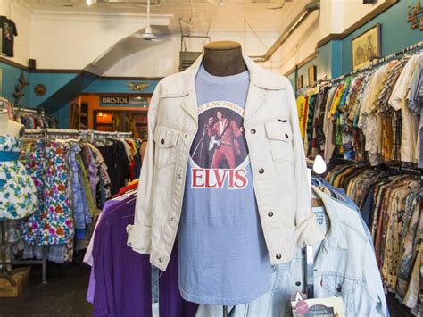 The 23 Best Thrift Stores In Chicago