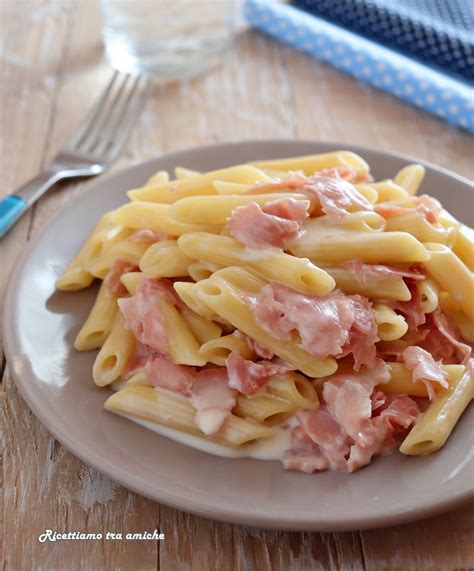 Penne Cremose Con Prosciutto Cotto Senza Panna