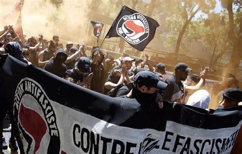 Polémique autour du jeu Antifa la Fnac retire sa