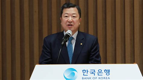 윤 대통령 수석비서관 전원 교체정무 한오섭·홍보 이도운