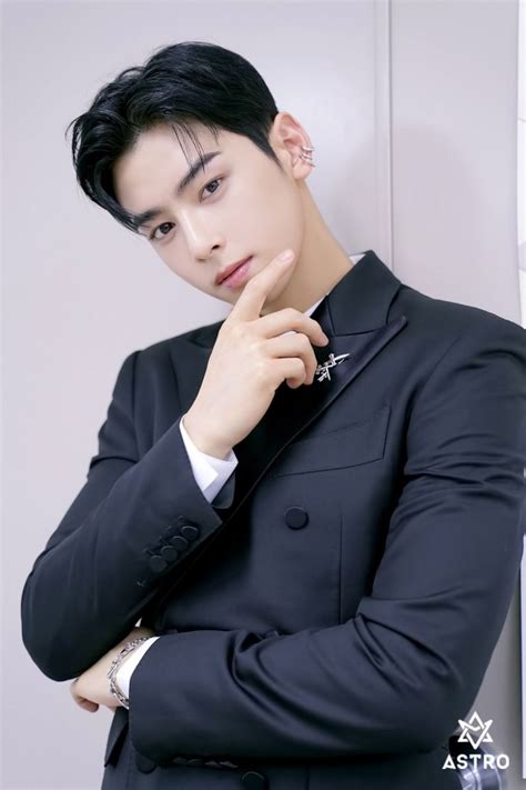 Astro Cha Eun Woo Relationship Status 2021 Truth About His Alleged