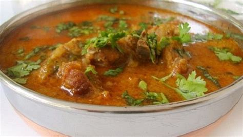 Hyderabadi Korma Recipe Korma Ethnic Recipes Indian Dishes