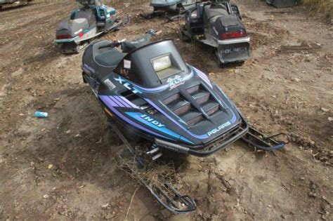 Polaris Indy Xlt Snowmobile Live And Online Auctions On