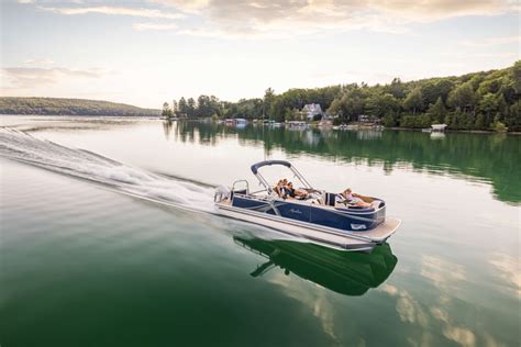 Lsz Pontoon Boats Affordable And Elegant Avalon Pontoon Boats