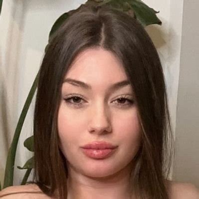 Lyla Lush OnlyFans: Before You Subscribe, Read This - bhaambq