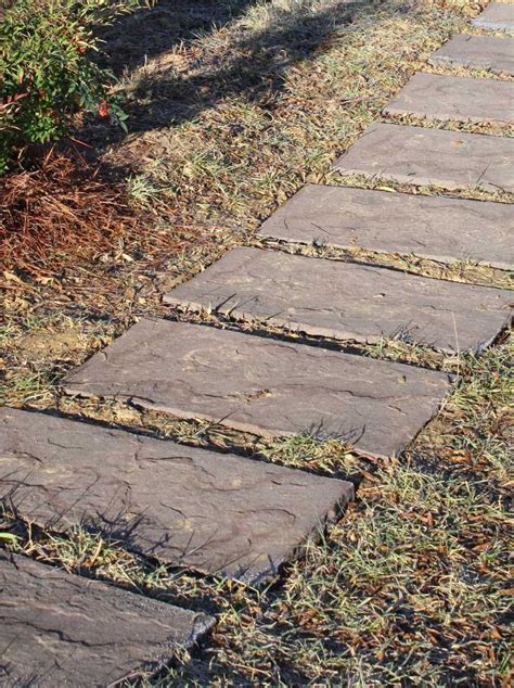 Stepping Stone Walkways Ideas Homedecorish