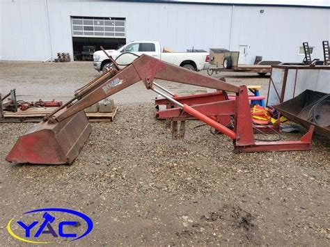 Robin Front End Loader Yorkton Auction Centre